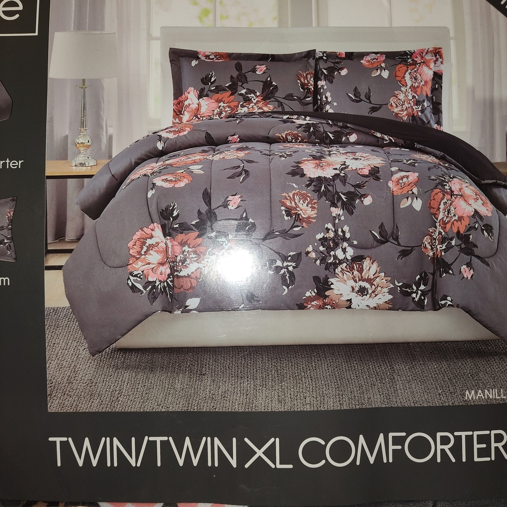 Floral Twin Comforter Set - Gray and Pink